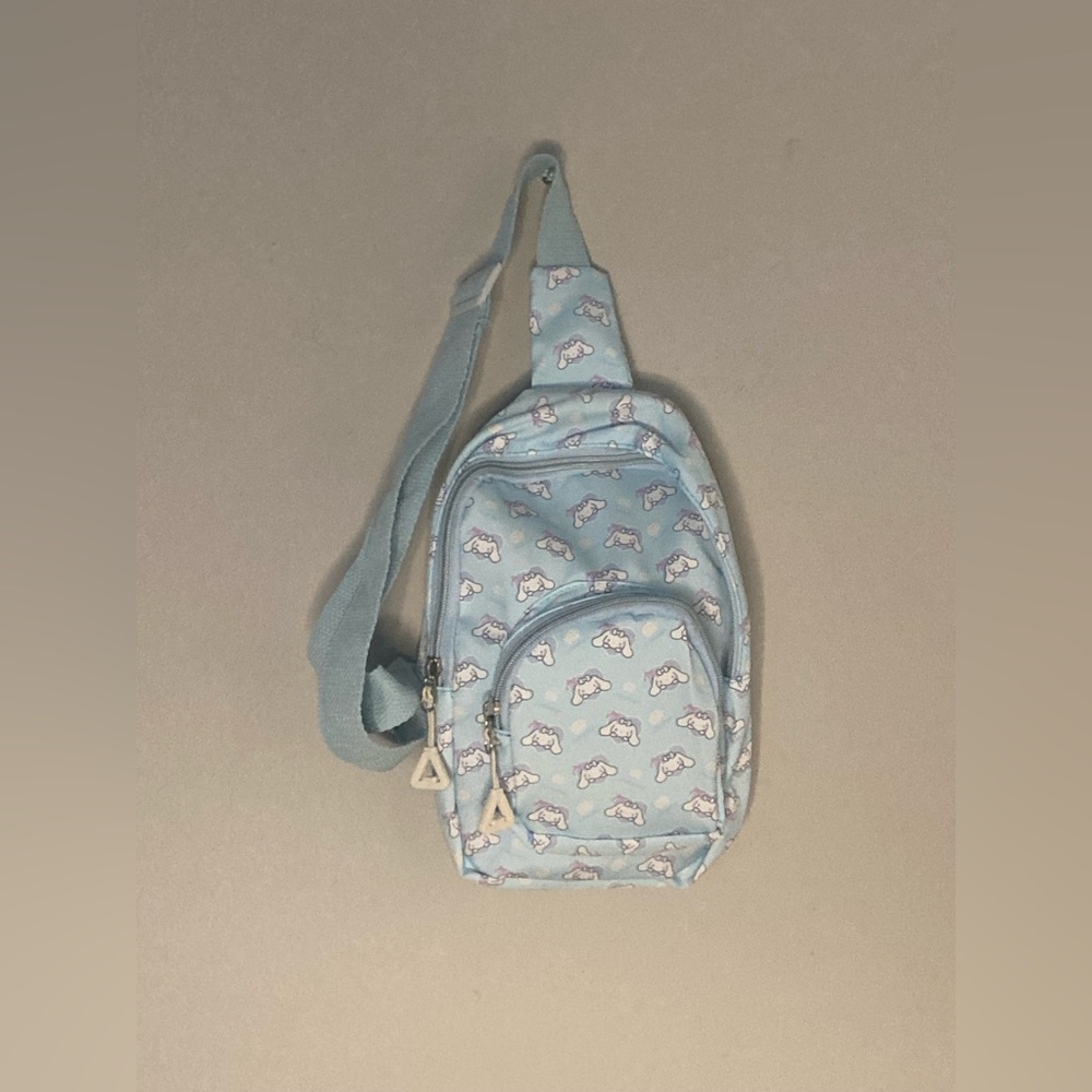 Cinnamoroll Sling Backpack - Picture 2 of 6
